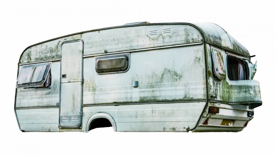 Hur mycket kostar det att reparera en fuktskadad husvagn eller husbil?
